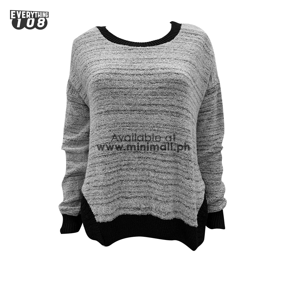 BLACK AND GRAY SWEATER