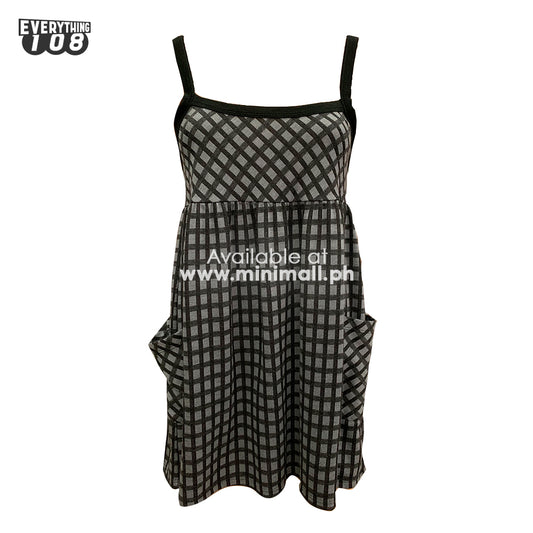 SLEEVELESS GRAY AND BLACK CHECKERED DRESS