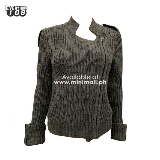 KNITTED GRAY SWEATER ₱108.00