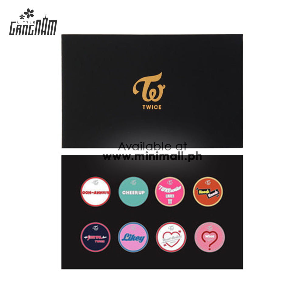 TWICE - PIN BADGE SET